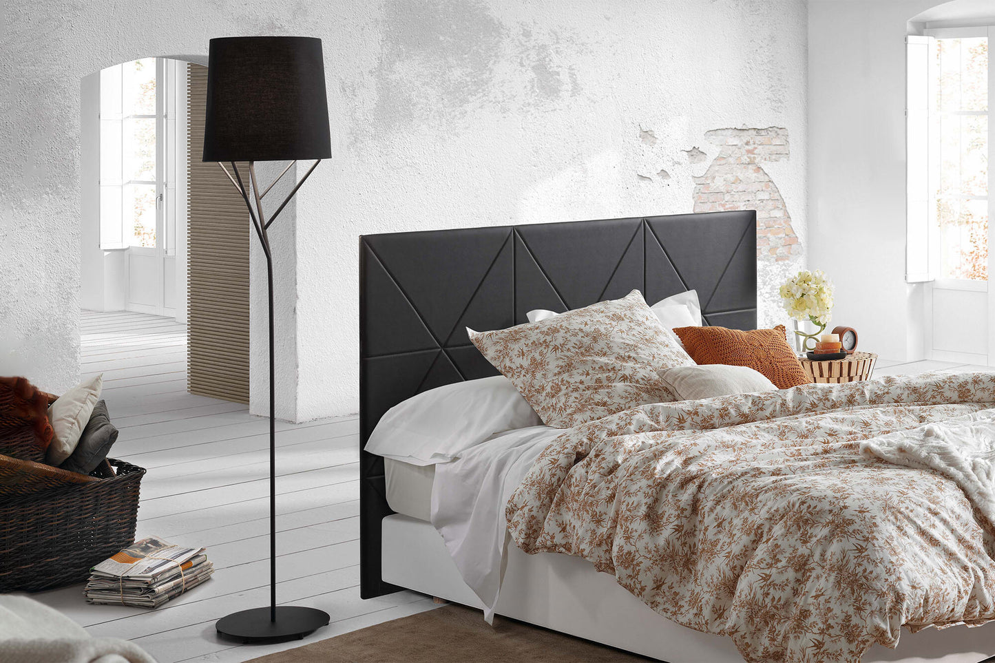 FARO_Barcelona - TREE Black floor lamp 60W - 29868